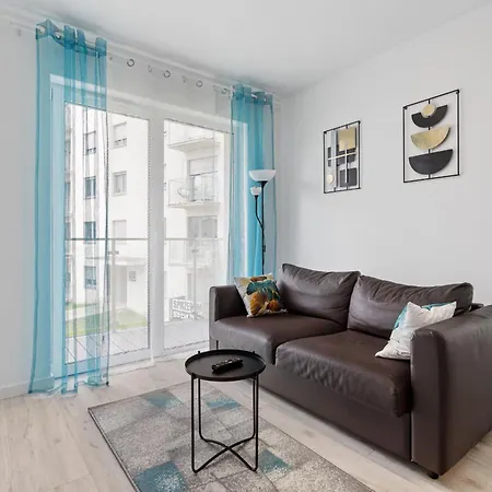 Very Berry - Katowicka 2c - Z Balkonem I Garazem- Self Check In 24h דירה