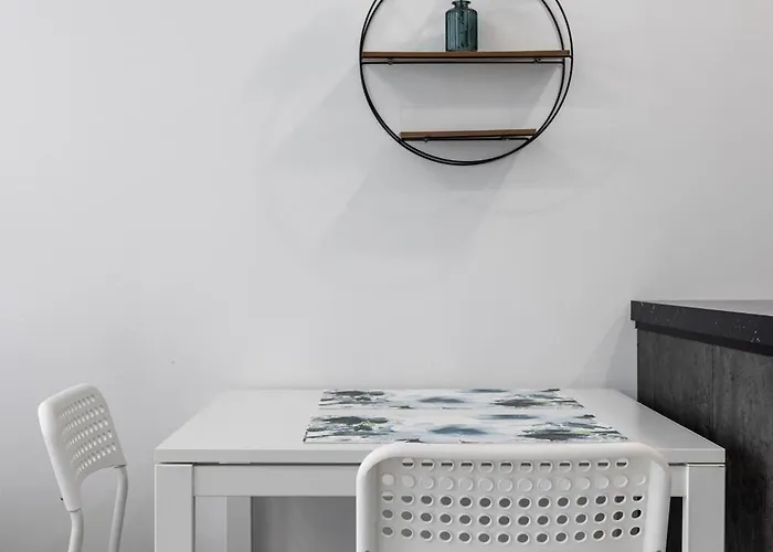 Very Berry - Katowicka 2c - Z Balkonem I Garazem- Self Check In 24h Poznań