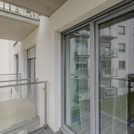 Apartment Very Berry - Katowicka 2c - Z Balkonem I Garazem- Self Check In 24h Poznan