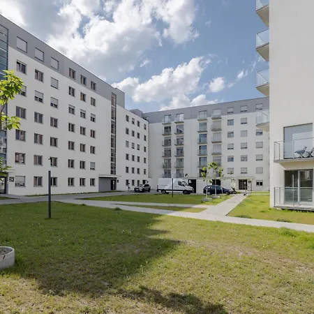 Very Berry - Katowicka 2c - Z Balkonem I Garazem- Self Check In 24h Apartamento Poznan