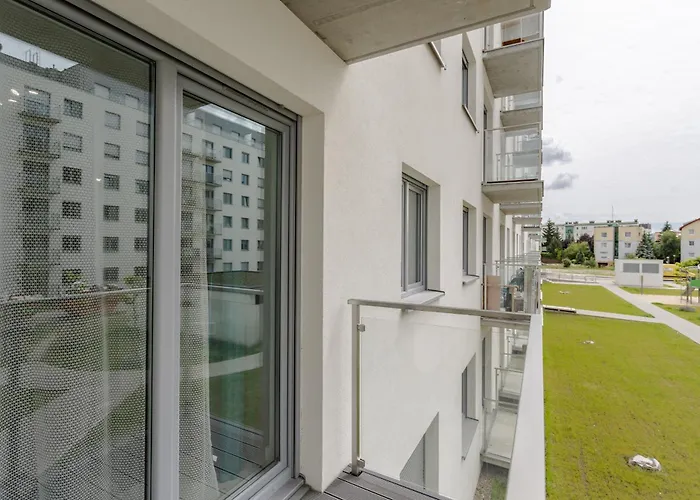 Very Berry - Katowicka 2c - Z Balkonem I Garazem- Self Check In 24h Poznan