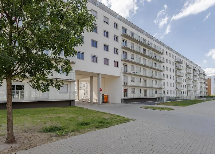 Very Berry - Katowicka 2c - Z Balkonem I Garazem- Self Check In 24h Познань